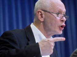 Boni: Nie będzie podwyżki podatków