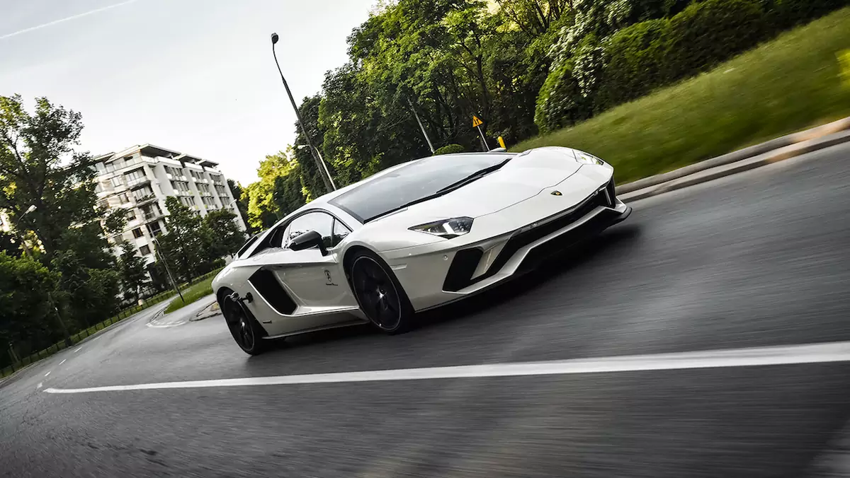 Lamborghini Aventador S Coupé