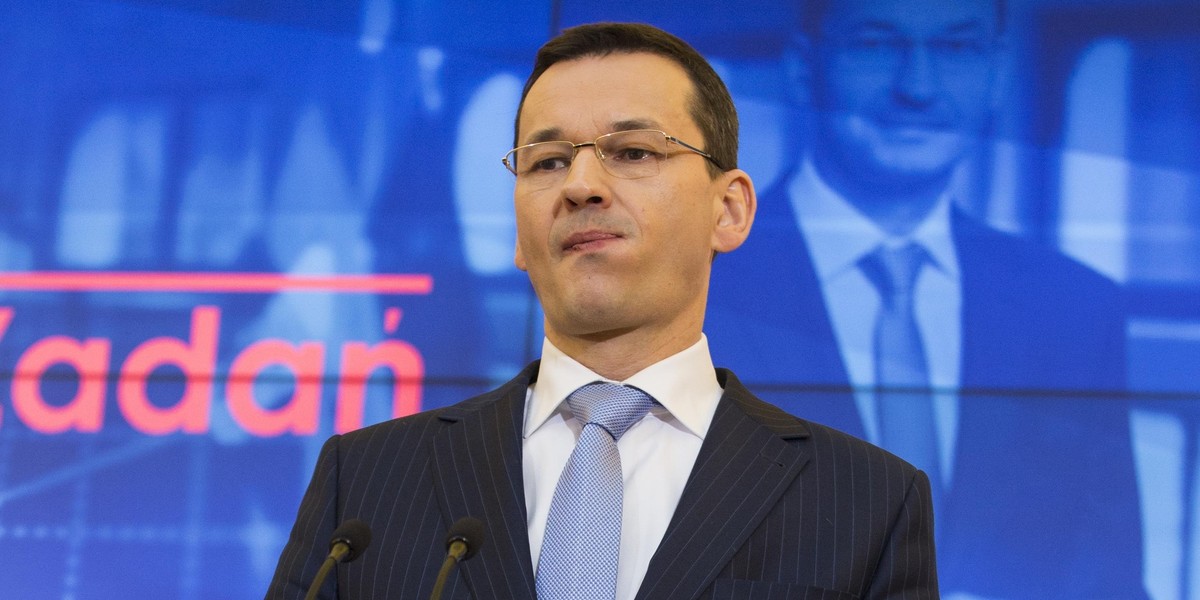 Zgrzyt na linii Morawiecki-Szydło. Chodzi o przyszłość programu 500+!