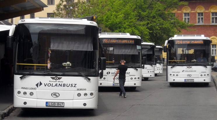 Lehet, hogy a béremelés sem segít a dolgozók létszámának csökkenésén /Fotó: MTI-Jászai Csaba