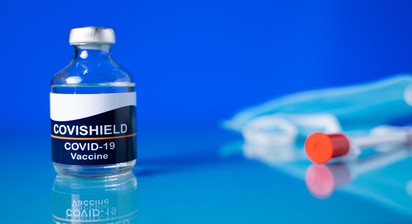 Jön a CoviShield vakcina: ezt is az AstraZeneca fejlesztette