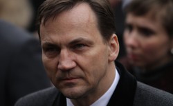 Sikorski: W Tucholi osoba wielodzietna, która nie pracuje, dostaje 12 tys. zł. Jest komentarz burmistrza