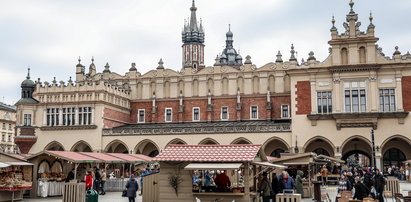 Ruszył jarmark wielkanocny na rynku. Tu kupisz świąteczne produkty!