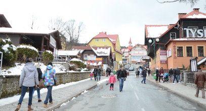 Oszuści polują na turystów w Karpaczu. Polka straciła prawie 2 tys. złotych
