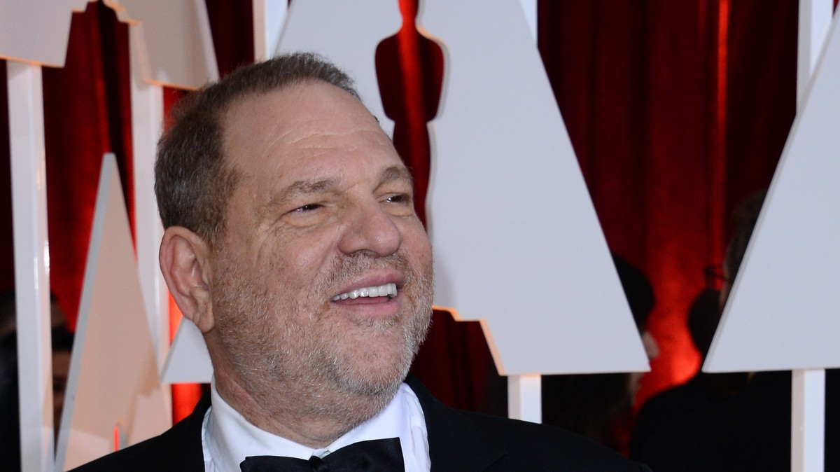 Mi történt? Megszüntették a nemi erőszak vádját Harvey Weinstein ellen