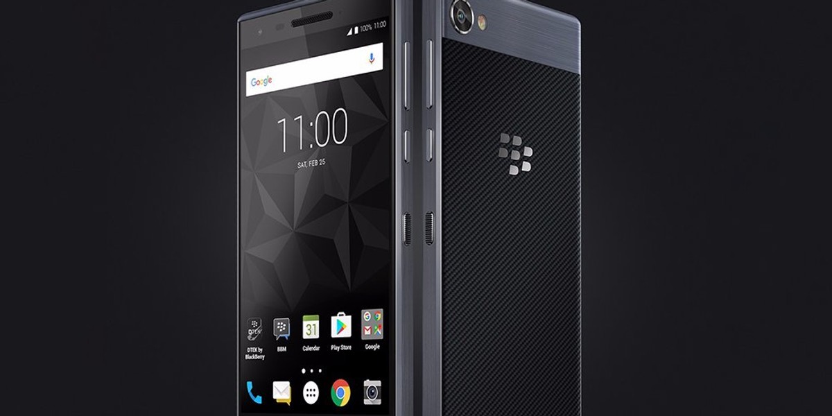 BlackBerry Motion - nowy flagowiec TCL pod marką BlackBerry