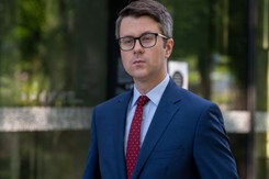 PiS zawiąże koalicję z posłami opozycji? Rzecznik rządu: Rozmowy mogą się rozpocząć, kiedy prezydent...