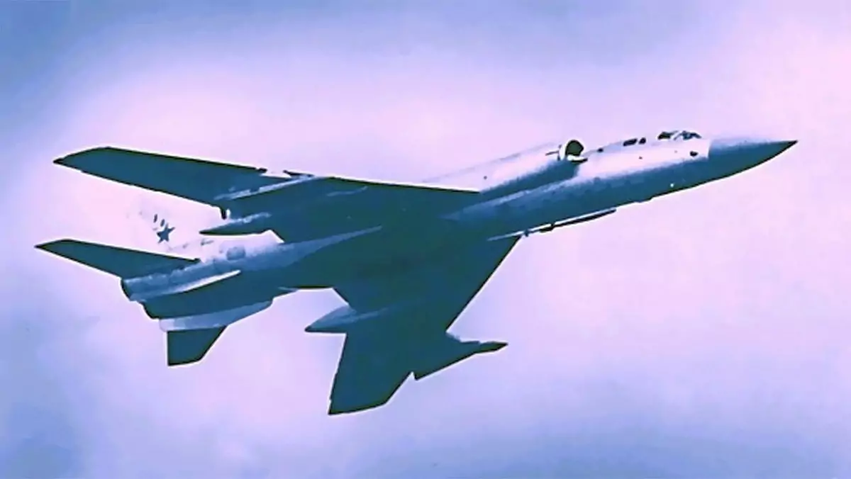 Tupolew Tu-128