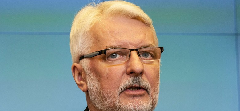 Waszczykowski dla "DGP": Nie ujawniamy nazwisk z listy osób objętych zakazem wjazdu do Polski
