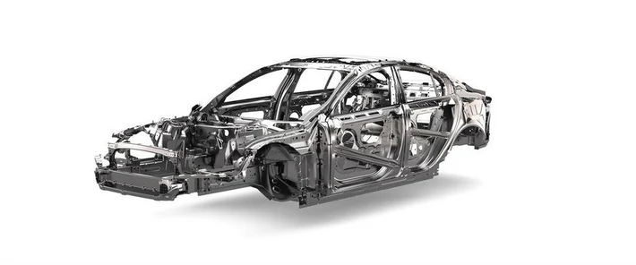 Jaguar XE jest pełen innowacji technicznych.