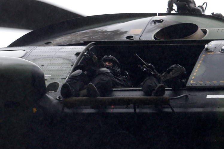 Obława na terrorystów, którzy zaatakowali tygodnik 'Charlie Hebdo'