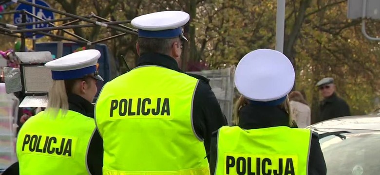 Kończy się policyjna akcja "Znicz". Na drogach zginęło 16 osób. Zatrzymano 800 pijanych kierowców