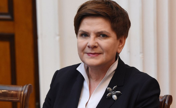 "Dobra zmiana" w mediach publicznych. Premier Beata Szydło jest zadowolona