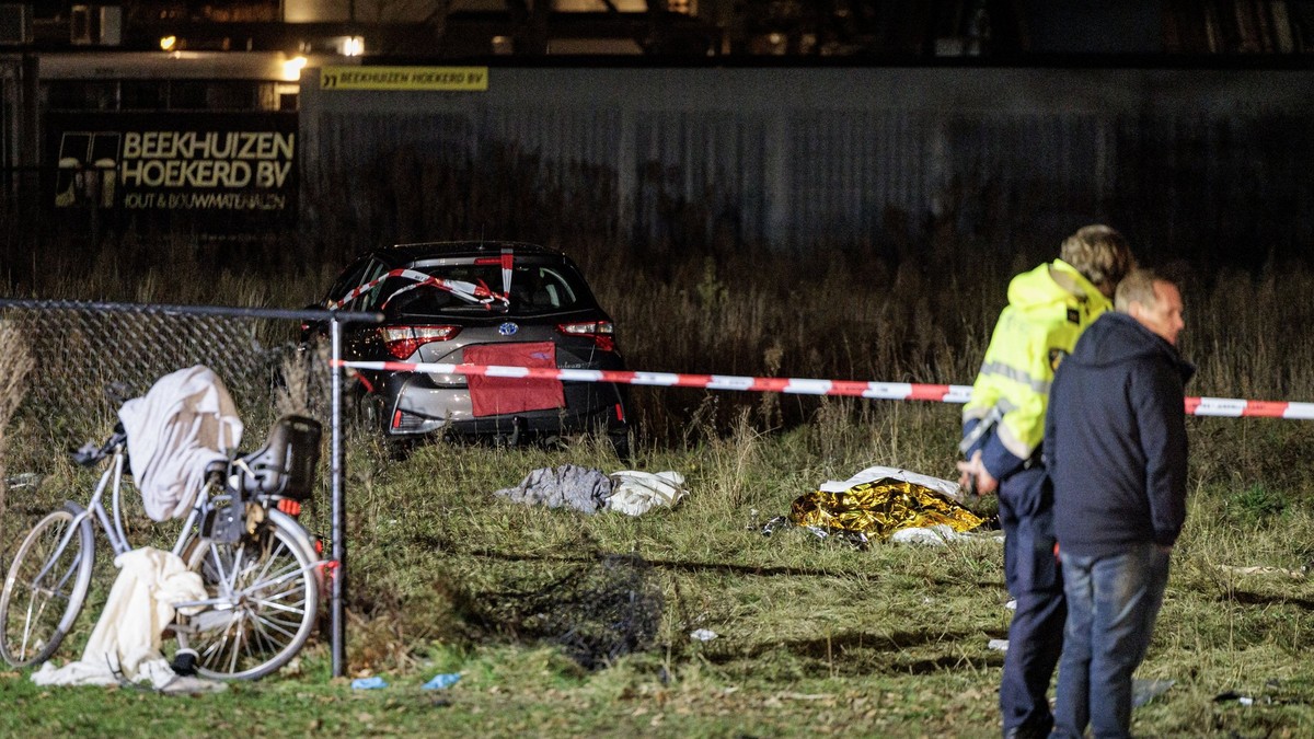 Automobil se zaleteo u grupu ljudi