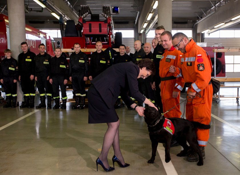 Ewa Kopacz na spotkaniu ze strażakami w Katowicach