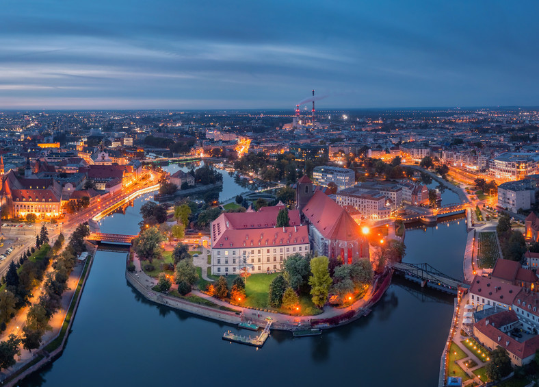 Wrocław — średnia prędkość wysyłania dla internetu domowego: 39,33 Mb/s