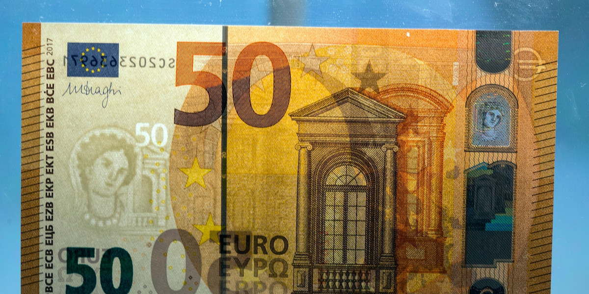 Euro do dolara zyskuje