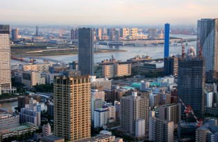 Mocne wzrosty na parkietach w Azji, Europa w centrum uwagi