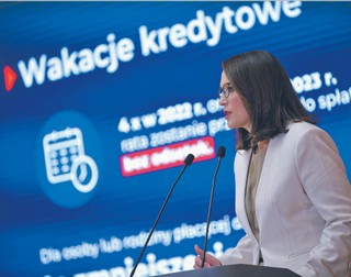 Błyskawiczne prace nad pomocą dla kredytobiorców. Rząd chce zdążyć na wakacje kredytowe