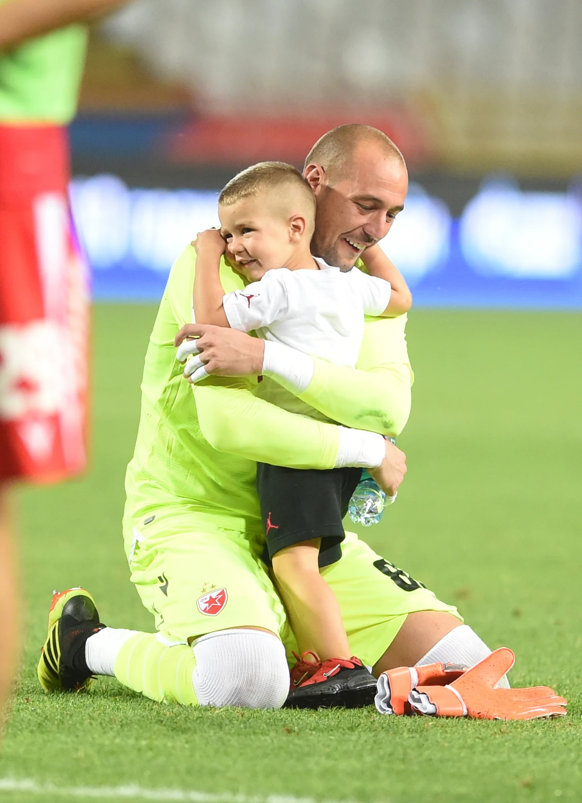 EJ4k9lLaHR0cDovL29jZG4uZXUvaW1hZ2VzL3B1b