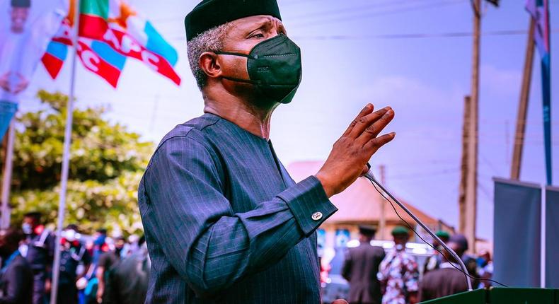 Osinbajo in Ikenne on Feb 9, 2021 to revalidate his APC membership (Tolani Alli) 