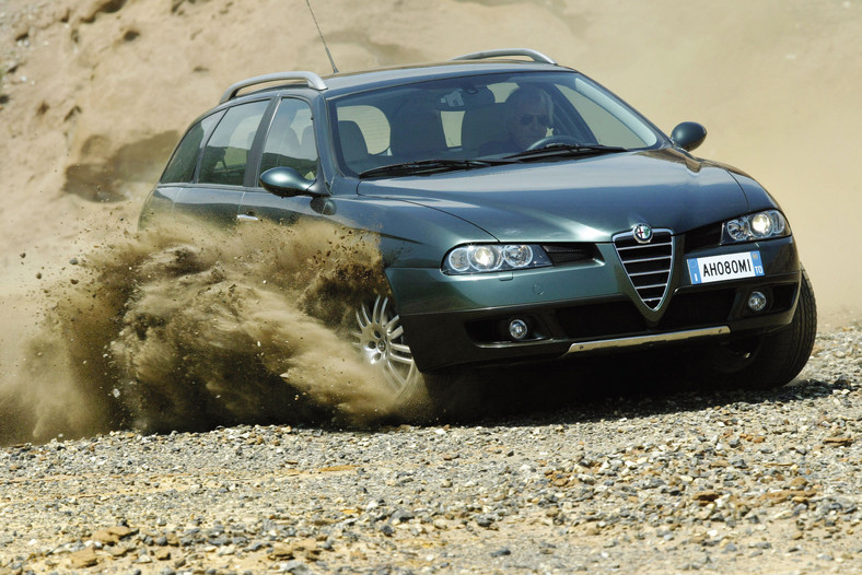 Alfa Romeo Crosswagon Q4 - lata produkcji 2004-07, cena 12 000 zł