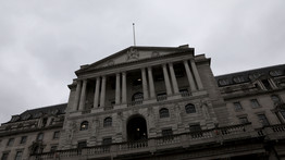 Koronavírus: soron kívüli kamatcsökkentést jelentett be a Bank of England