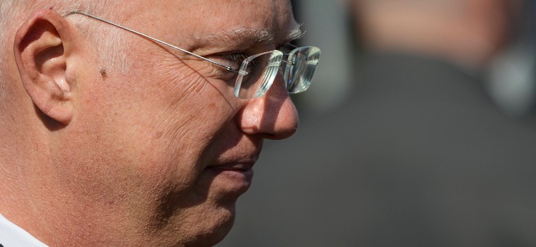 Tajemnicza wizyta Dmitrijewa w Paryżu. Został zauważony nieopodal Pałacu Elizejskiego