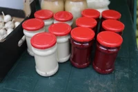 Spółka widmo KOWR przyniosła gigantyczne straty. Wydała prawie milion na kiełbasy w słoikach