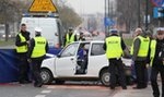 Samochód zderzył się z autobusem. Zginął kierowca