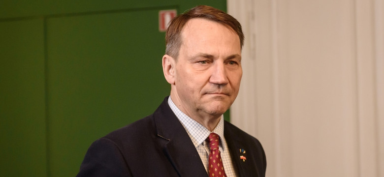 Siergiej Ławrow i Radosław Sikorski na tym samym spotkaniu. "To błąd"