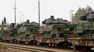 Przerzut wojsk NATO na wschodnią flankę trwałby półtora miesiąca! Urzędnicy alarmują