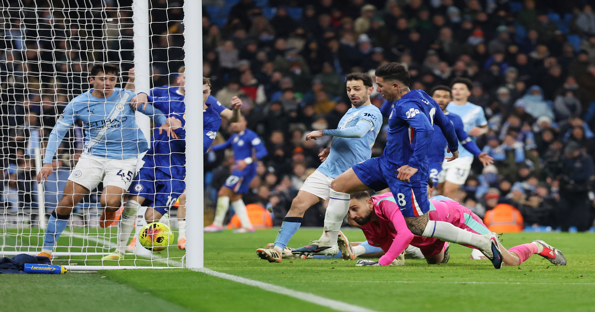 Fernandez-s-94th-minute-equalizer-rescues-Chelsea-and-rocks-Man-City-s-title-bid