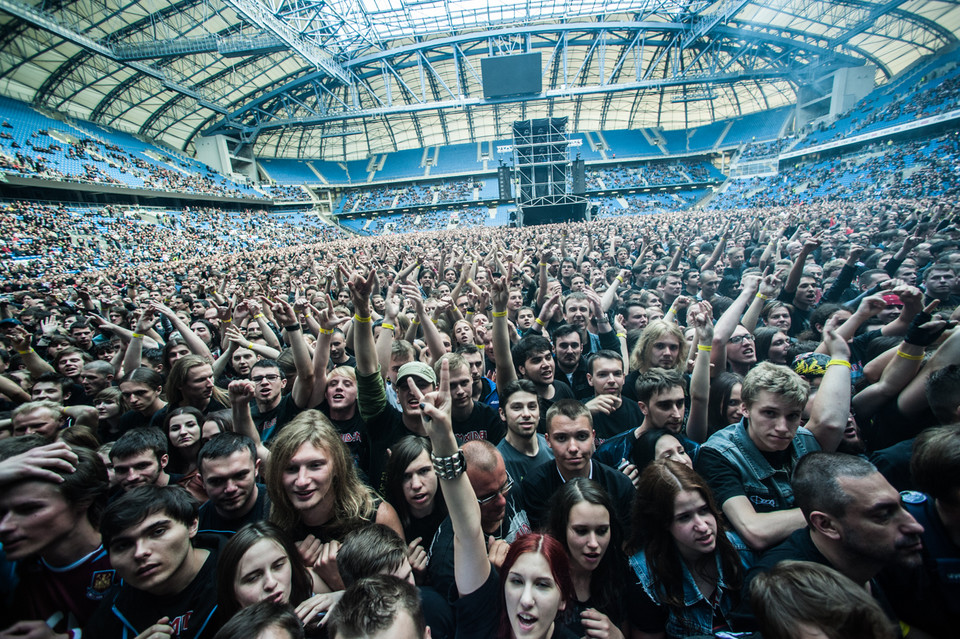 Publiczność na koncercie Iron Maiden w Poznaniu