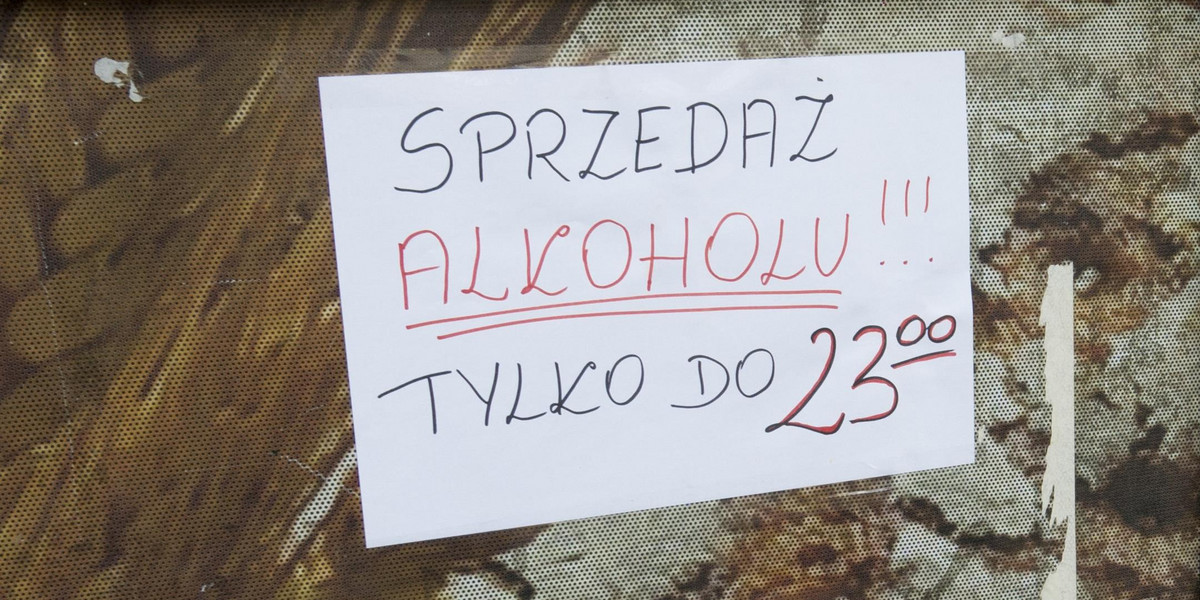 W Puławach obowiązuje nocna prohibicja