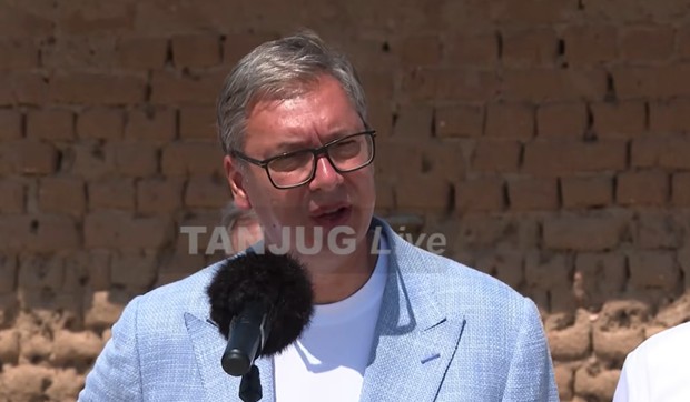 Aleksandar Vučić stigao u Strezovce