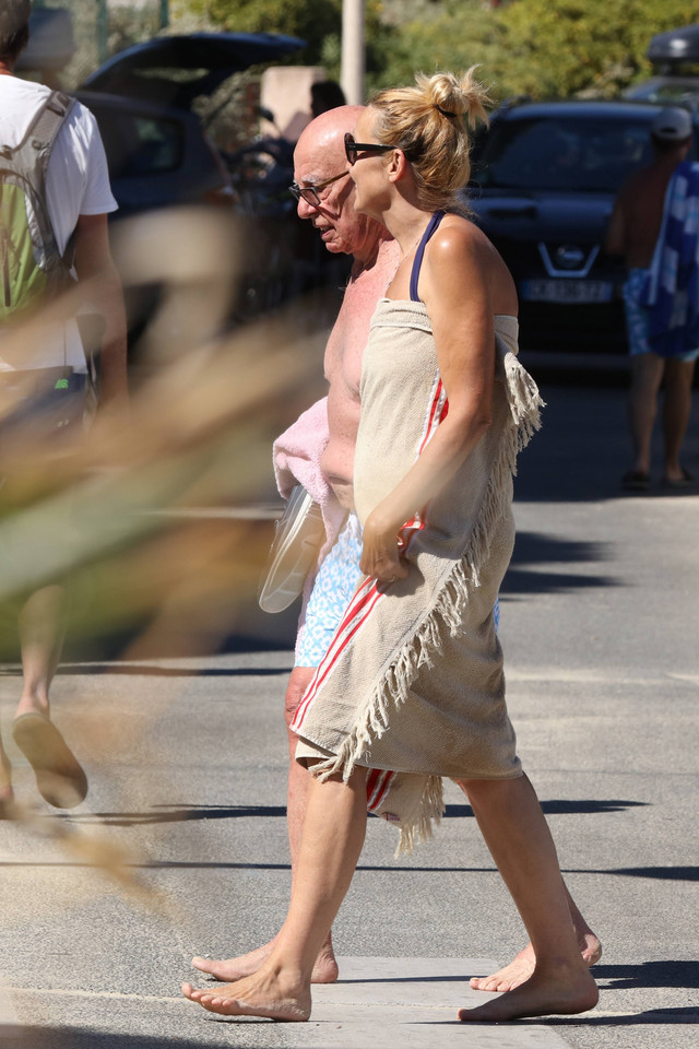 Rupert Murdoch i Jerry Hall na wakacjach w St. Tropez