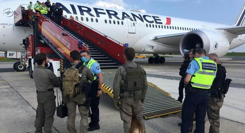 Fausse alerte à la bombe Roissy