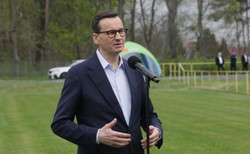 Morawiecki rzuca rękawicę PO: Niech zmierzą się tymi liczbami