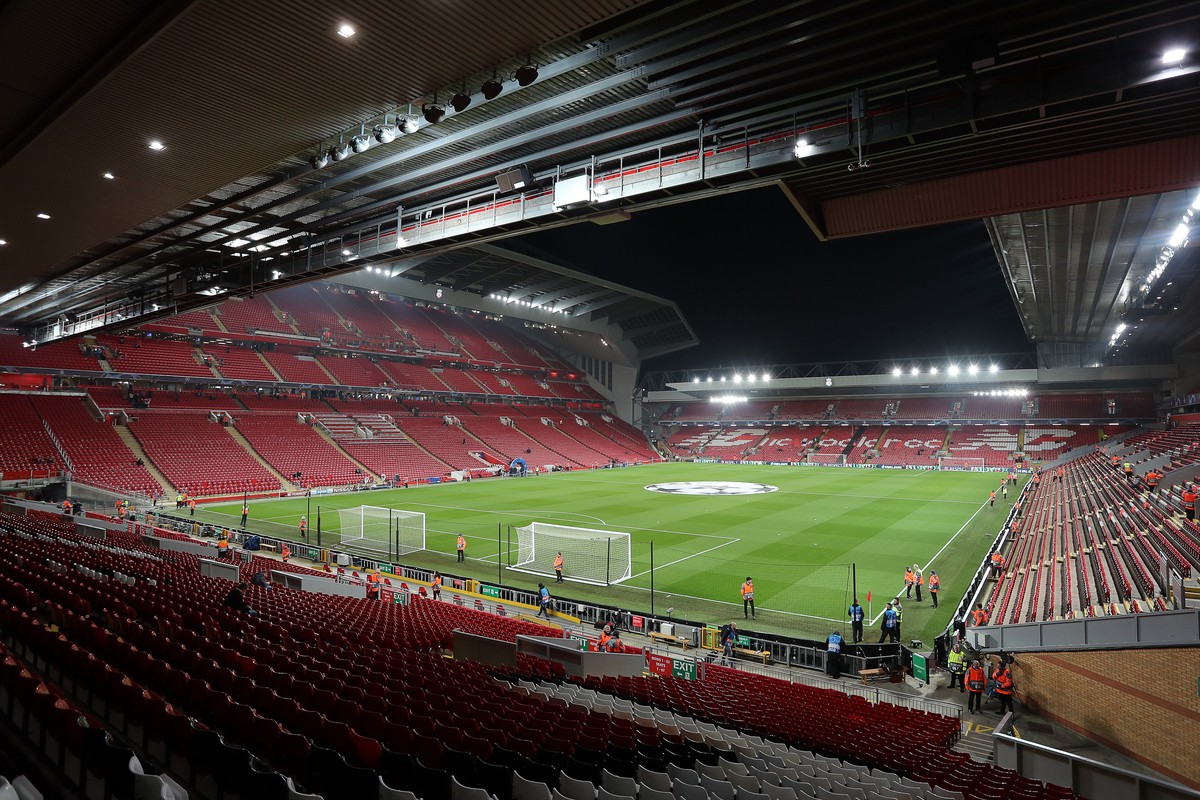 Widok na Anfield, stadion piłkarski w Liverpoolu