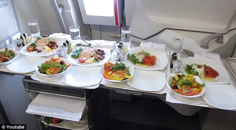 Na meniju su specijaliteti od povrća i mesa