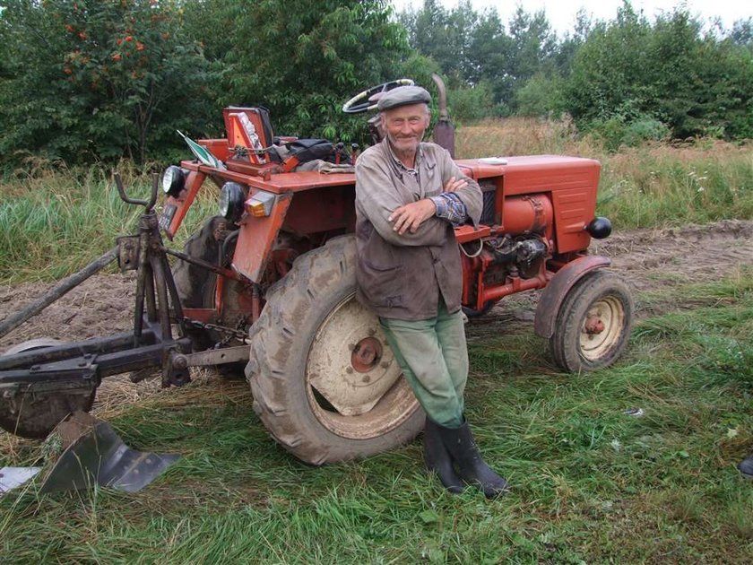 Dla KRUS-u limuzyna, dla rolnika stary traktor