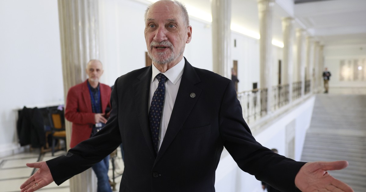 Eksperci „wolni od polskiego piekiełka”? Kompromitacja prokuratury w śledztwie smoleńskim