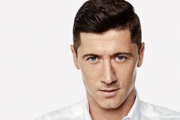 Robert Lewandowski podpisał umowę z mediowym gigantem