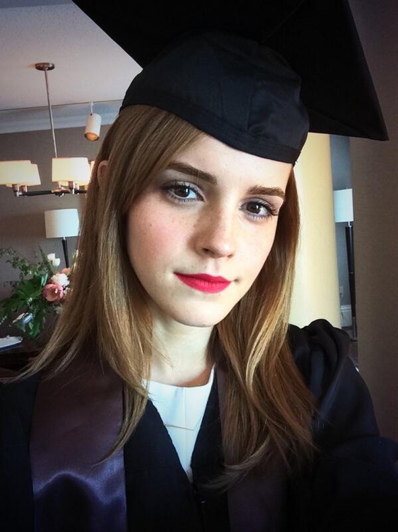 Po ukończeniu liceum Emma Watson zrobiła sobie rok przerwy. Potem podjęła studia na Uniwersytecie Brown, które przerwała na semestr, aby zająć się swoją karierą aktorską