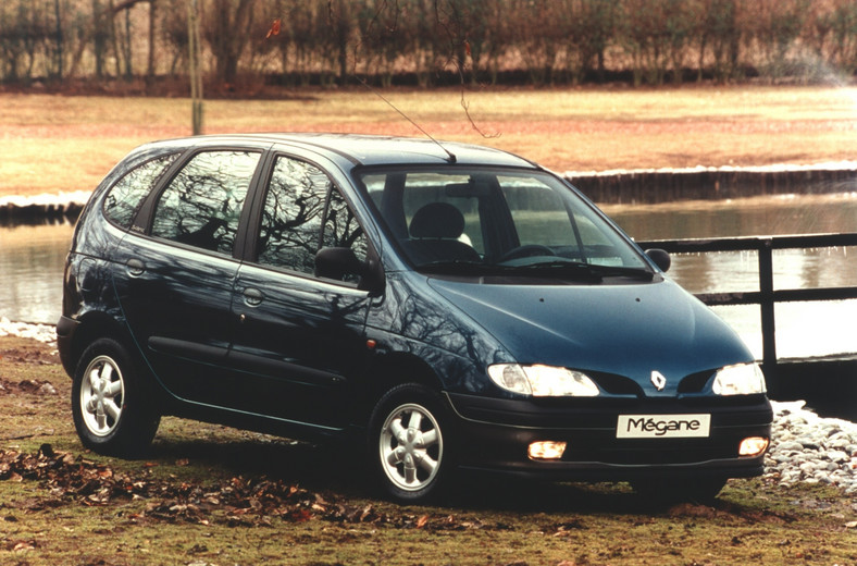 Renault Megane Scenic przed modernizacją 
