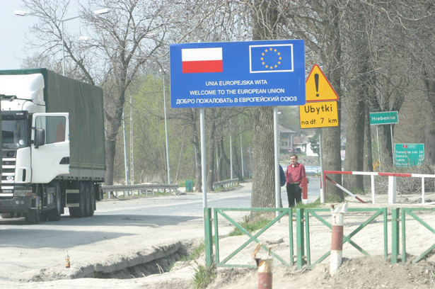 Zablokowana granica z Ukrainą w Hrebennem