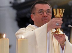 Bp Płoski: Wolność wpisana w dusze Polaków