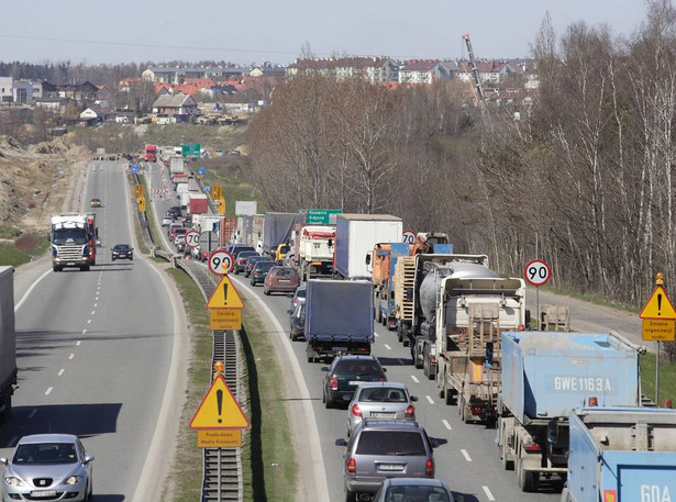 Nad morze bez korków? Policja przekonuje: Da się!