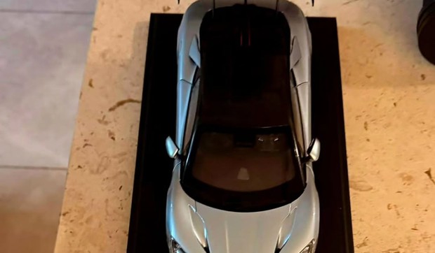 Maketa najbržeg automobila na svetu